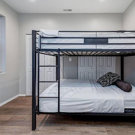 Suite 2 On Southport 4 Queen Beds シカゴ エクステリア 写真